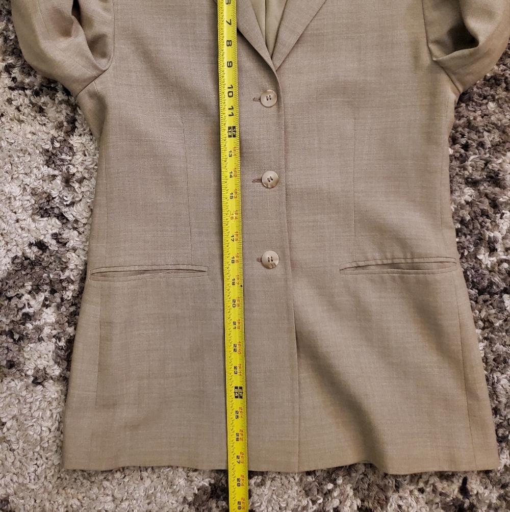 Women's Sophisticated Balzer Size 4 - Picture 7 of 7